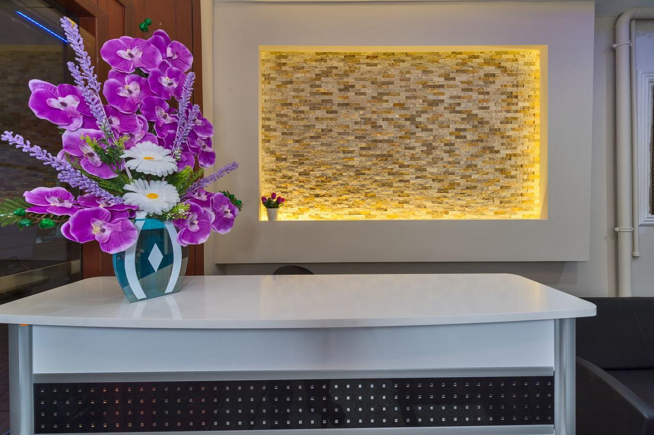 Le Premier House Aparthotel Истанбул Екстериор снимка